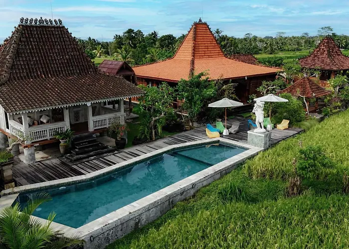 Billys Ayodya Villa *